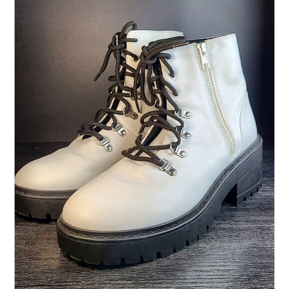 Skechers Women’s White Patent Leather Ankle Combat Goth Punk 90s Boots Size 9 - Picture 7 of 11